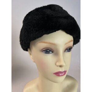 Vintage Miss Alice 1960s Exclusively For Neiman Marcus Black Fur Hat